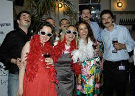 "ŞİRAZETTİN" VE "ÖKÜZGÖZLÜM"GÖRÜCÜYE ÇIKTI!