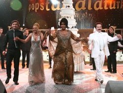 Bülent Ersoy...GÖRKEMLİ  DOĞUM GÜNÜ PARTİSİ!