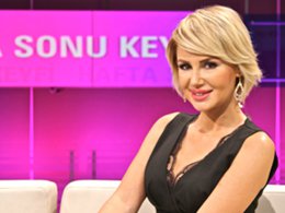 Pınar Esen...CNNTÜRK`TEN AYRILDI!...