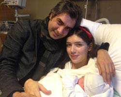 Necati Şaşmaz... MURADINA ERDİ, BABA OLDU!