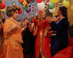 Doksanlar... DİLLERE DESTAN KINA GECESİ!