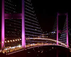 BOĞAZİÇİ KÖPRÜSÜ PEMBE OLACAK!