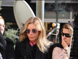 Sinem Kobal`ın acı günü... TEYZESİNİ KAYBETTİ!