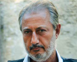 Ayhan Işık... BAŞARILI OYUNCU `HUZUR SOKAĞI`NDA!