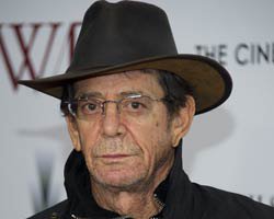 Lou Reed... ROCK MÜZİK DEVRİMCİ USTASINI KAYBETTİ!