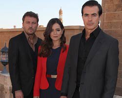 `Adını Kalbime Yazdım`... KAN DAVASININ GÖLGESİNDE BİR AŞK HİKAYESİ!