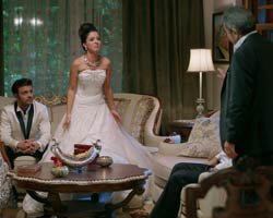 `Bugünün Saraylısı`... AYŞEN TEHLİKEDE!