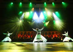 `TÜRKİYE`NİN RENKLERİ` SEYİRCİYLE BULUŞTU!