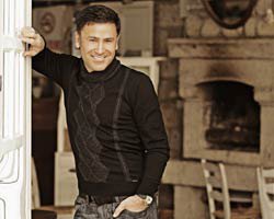 İzzet Yıldızhan... `SEVGİLİM` BOMBA GİBİ!