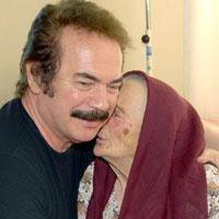 Son Dakika / Orhan Gencebay... ANNESİNİ KAYBETTİ!