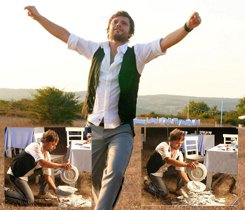 Özgün? 2 YAKAYI ZEYBEK VE SİRTAKİ İLE BİRLEŞTİRDİ?