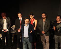 `Aşk Köpekliktir`... GALAYA AŞK DAMGASINI VURDU!