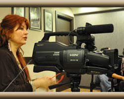 Müge Oruçkaptan... SOSYAL SORUMLULUK İÇİN KOLLARI SIVADI!