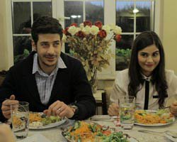 `Beni Böyle Sev`... AYŞEM SANCILANIR, BEBEK TEHLİKEDE Mİ?