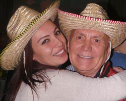 Mehmet-Zühre Dalmaz... KÜBA GECE`SİNDE ROMANTİK DANS!