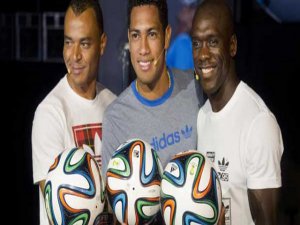 `Brazuca`...2014 DÜNYA KUPASI TOPU BRAZUCA TÜM DÜNYAYA TANITILDI!