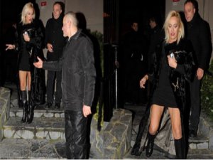 Helin Avşar...ŞİŞEDE DURDUĞU GİBİ DURMUYOR!