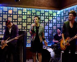 Yalan Dünya... MODEL GRUBU BU HAFTA `YALAN CAFE`DE!