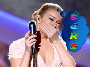 LeAnn Rimes... SAHNEDE AĞLAMAMAK İÇİN SEKS DÜŞÜNÜYORMUŞ!