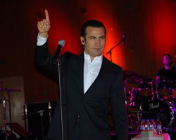 Ferhat Göçer... ZİRVEYİ SEVDİ!