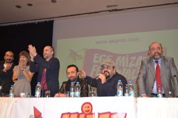 Sağ Salim 2 Sil Baştan... İZMİR GALASIN DA  EGE ÜNİVERSİTESİNİ KIRDI GEÇİRDİ!