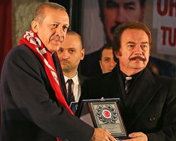 Orhan Gencebay... `CUMHURBAŞKANLIĞI ERDOĞAN`IN HAKKI`