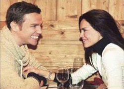 Sinan Akçıl-Ebru Şallı... BAKIŞLARDAKİ DERİN AŞK!