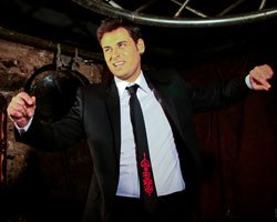 Burak Aziz... YILBAŞI SÜRPRİZİ!