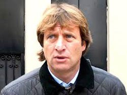 Kaya Çilingiroğlu... ACUN İICALI`YA SERT SÖZLER, YOKSA `HÜLYA` KRİZİ Mİ?