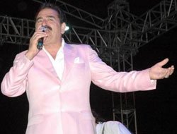 İbrahim Tatlıses...20 ZANLI GÖZALTINA ALINDI!