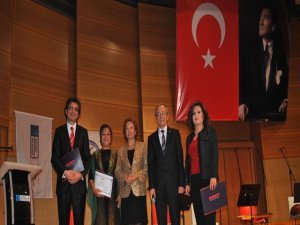 `Fenerbahçe Gönüllüleri Mevlana Eğitim Kültür Derneği`...MEVLANA CELALEDDİN-İ  RUMİ`NİN ÖLÜM YILDÖNÜMÜ TÖRENLE ANILDI!