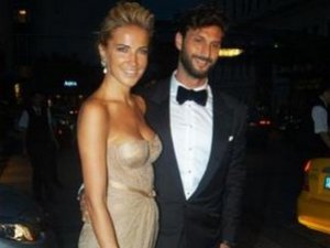 Burcu Esmersoy..."EVLİLİK SÖZLEŞMESİ YAPACAĞIM"!