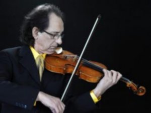 Farid Farjad...`KEMANI AĞLATAN ADAM` İSTANBUL`DA!