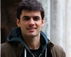 Nik Xhelilaj... `KAYIP ŞEHİR`İN YAKIŞIKLISI YENİ DİZİ İLE DÖNÜYOR!