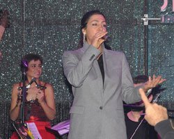 Tuğba Ekinci... YILDIZ TİLBE`DEN ÖZÜR DİLEDİ!