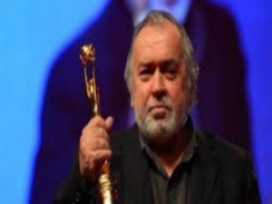 Erden Kıral...USTA YÖNETMENDEN FESTİVAL JÜRİ ÜYELERİNE YAYLIM ATEŞİ!