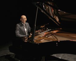 Altay... `SEVGİLİLER GÜNÜ`NE ÖZEL KLİP!