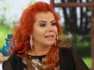 Tanyeli...ÜNLÜ ORYANTAL,HAVALİMANINDA GÖZALTINA ALINDI!