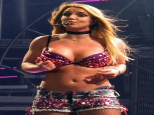 Britney Spears... BÜTÜN STARLAR YAPIYOR AMA, ONUN MENAJERİ İTİRAF ETTİ!