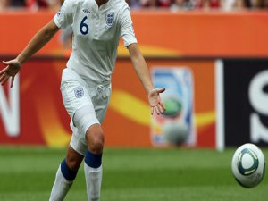 FUTBOLDA İNGİLTERE`Yİ SALLAYAN İTİRAF! "EŞCİNSELİM..."