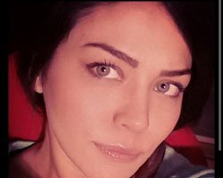 `Hatasız Kul Olmaz`... BURÇİN ABDULLAH`TAN SET FOTOĞRAFI!