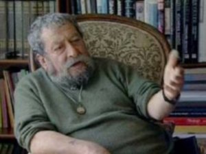 Fikret Otyam... HASTANEYE KALDIRILIP AMELİYATA ALINDI!