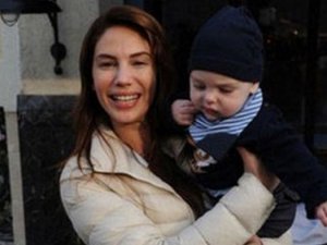Zeynep Beşerler..."SENEYE ERKEK ÇOCUĞUM OLSUN İSTİYORUM"!