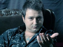 Ercan Avşar... ÇIKIŞI "ADA SAHİLLERİNDE" ARIYOR...