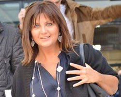 Sibel Can... `AİLEM HAKKINDA İĞRENÇ SORULAR SORMAMALISINIZ!`