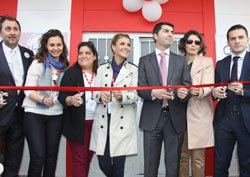 `Çocuklar Gülsün Diye`... 18. OKUL ŞANLIURFA AKKUŞ KÖYÜ`NDE AÇILDI!