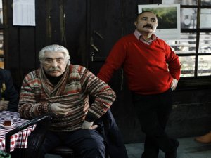 Sevdaluk...NİHAN VE ORHAN GİTGİDE YAKINLAŞIYOR!