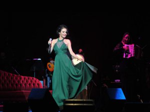 Göksel... BKM TİYATRO SAHNESİNDE!