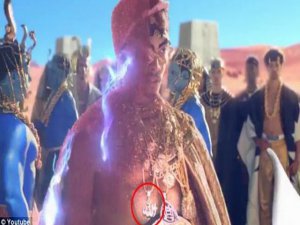 Katy Perry...`DARK HORSE` KLİBİNE İSLAM DÜNYASINDAN BÜYÜK TEPKİ!