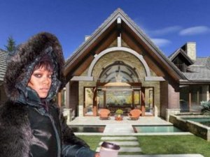 Rihanna... DAĞ BAŞINDA YENİ YAŞ KUTLAMASI!